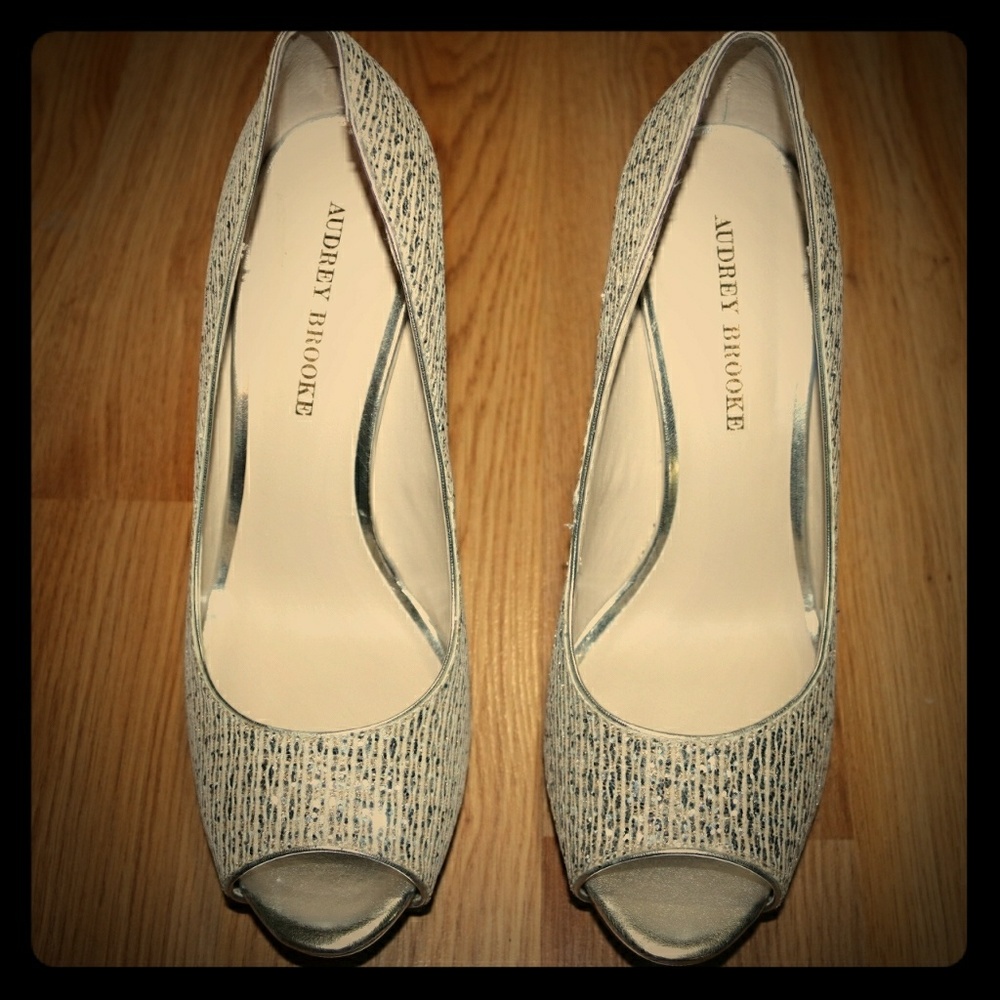 Silver and gold peep toe pumps by Audrey Brooke